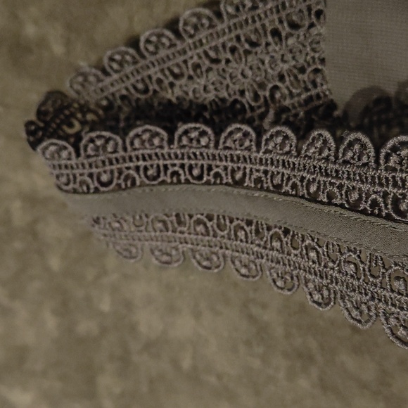 NWT LOFT silky tank - Picture 6 of 8